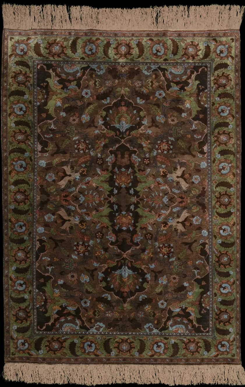 قالی درخشنده 