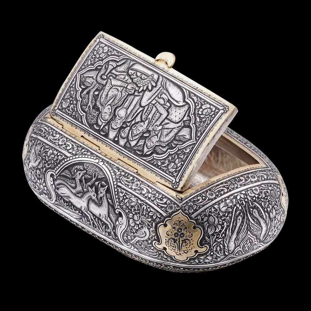 جعبه جواهرات قلمزنی